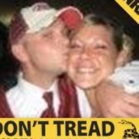 Profile Picture of Gary Magennis (@gkmagennis) on Poshmark