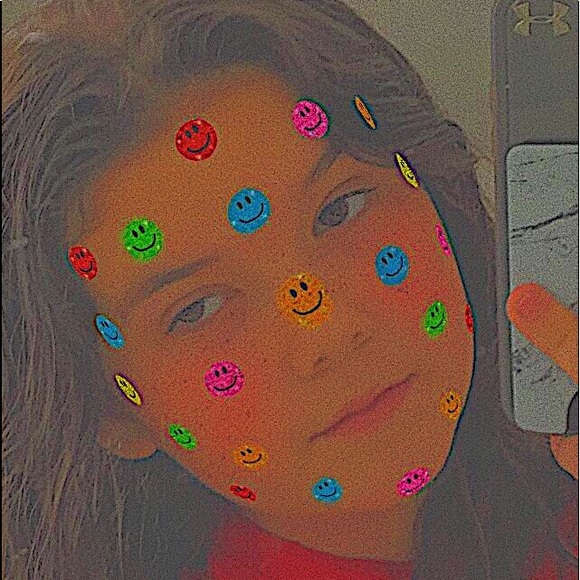 Profile Picture of Sofia Freniere (@sofiafreniere) on Poshmark