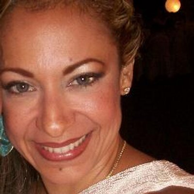 Profile Picture of Oliva Lara Garrido (@LaraPeluki) on Twitter