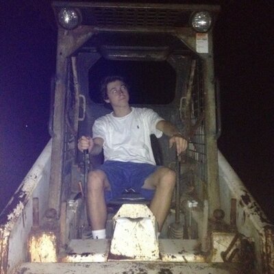 Profile Picture of Tony Gallardo (@TonTon_stl) on Twitter