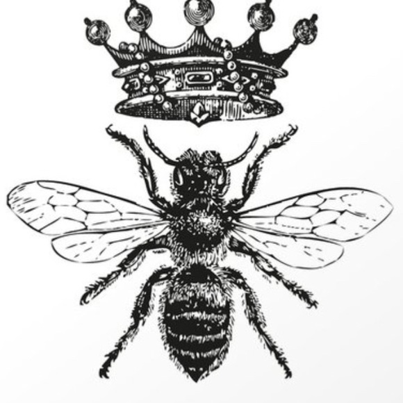 Profile Picture of Tanesha Bacote (@teebee001) on Poshmark