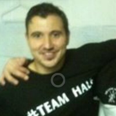Profile Picture of David Avery (@VinnyAvery) on Twitter
