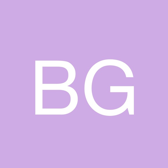 Profile Picture of Bianca Gomez (@bambig4967) on Poshmark