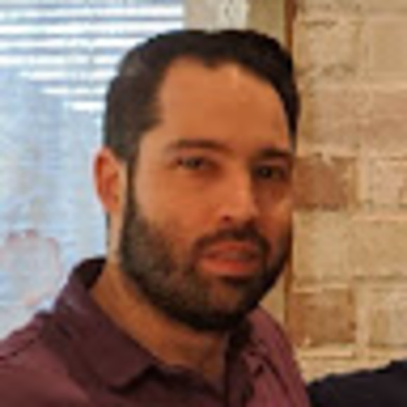 Profile Picture of Chris Bahr (@viper3123) on Poshmark