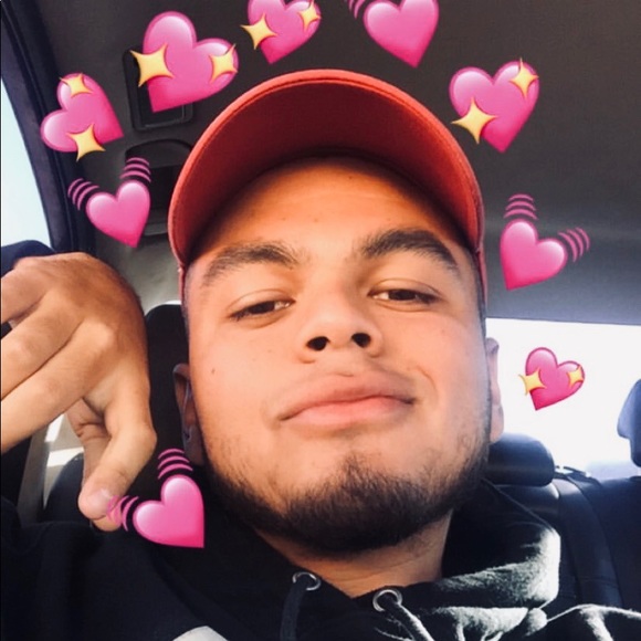 Profile Picture of Mario Ochoa (@maarioxx) on Poshmark
