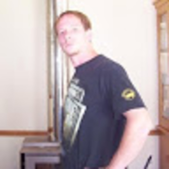 Jesse Gaisser - Poshmark Profile Picture of Jesse Gaisser (@jessegaisser) on Poshmark