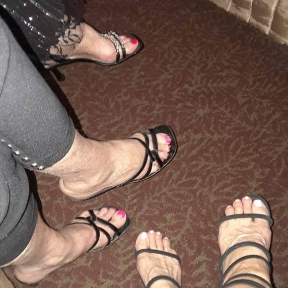 Profile Picture of Lorie Traylor (@lorietraylor) on Poshmark