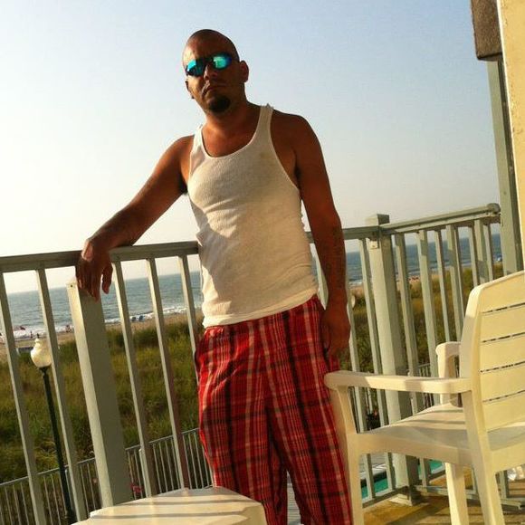 Profile Picture of Serrano Juan (@elchivo29) on Poshmark