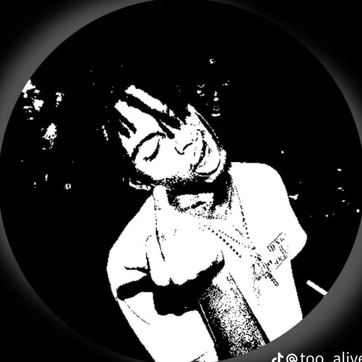 Profile Picture of 0pi0um.vic🧛🏽 (@victor.steals.tacos) on Tiktok