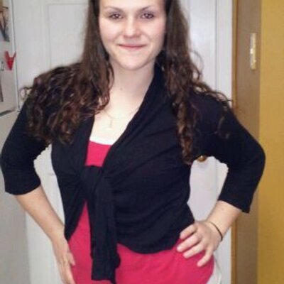 Profile Picture of *Jacki* (@JaclynPhillips2) on Twitter