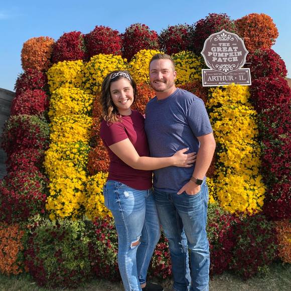 Profile Picture of Maddie Cender (@mcender96) on Poshmark