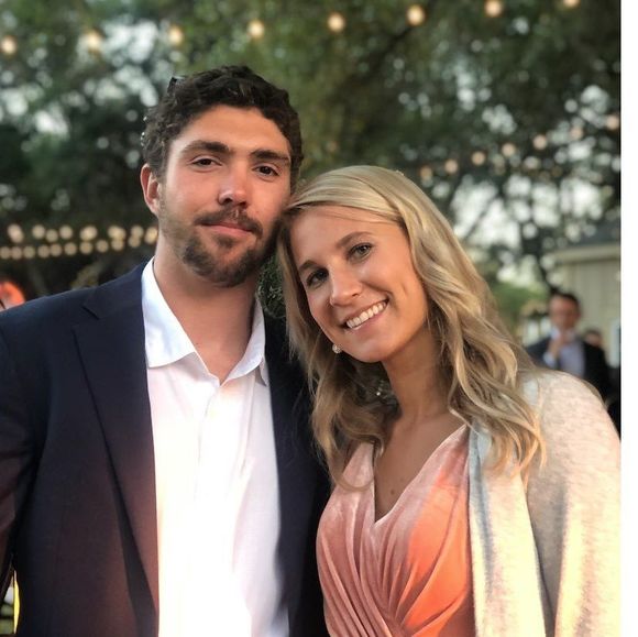 Profile Picture of Ania Budzynski (@fleeflowflum) on Poshmark