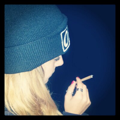 Profile Picture of Laurapelc (@WEED_OH) on Twitter