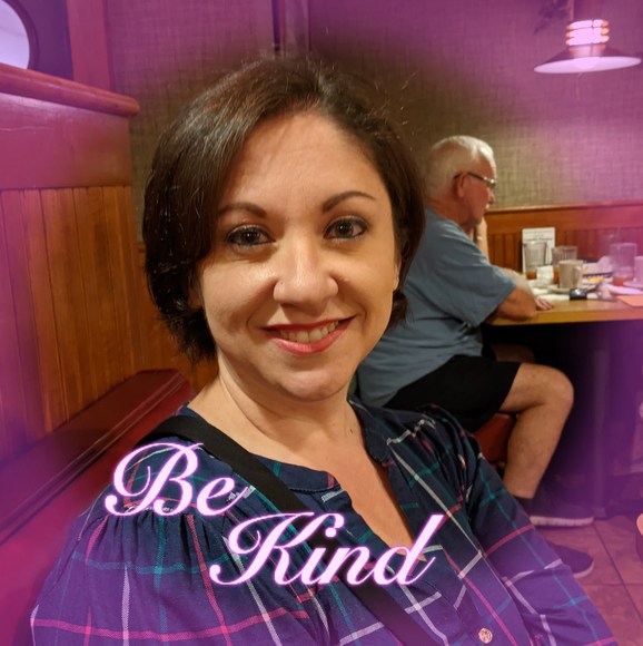 Profile Picture of Jessica Kirby (@jkirby0415) on Poshmark