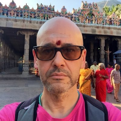 Profile Picture of Lee Page Hanson (@LeePH68) on Twitter