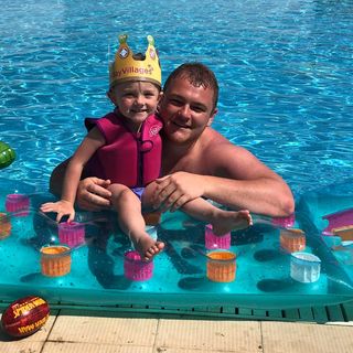 Profile Picture of Sam Cairns (@sam.cairns.9212) on Facebook