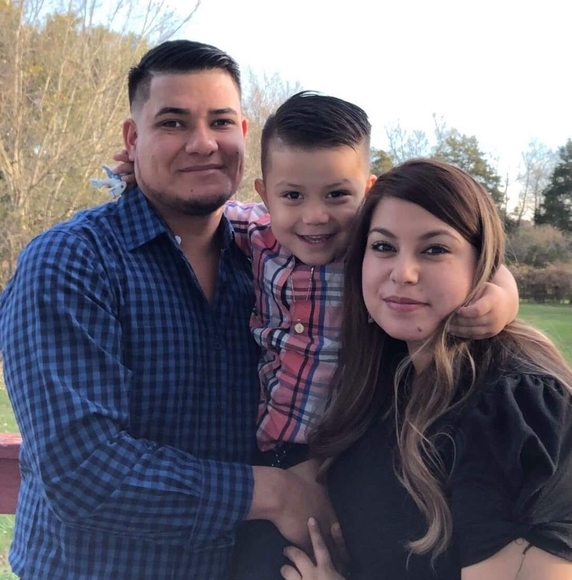 Profile Picture of Manny Gonzales (@50manuel50) on Poshmark