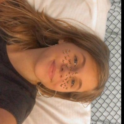 Profile Picture of Lilly Keller (@LillyKe87659110) on Twitter
