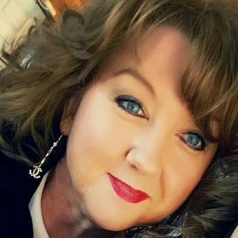 Profile Picture of Kim Boyette (@HappykbUs) on Twitter