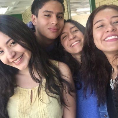 Profile Picture of Lía Enríquez (@eh_isabel) on Twitter