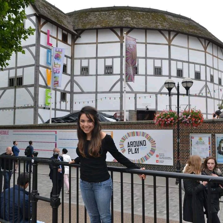 Profile Picture of Sonia Peterson (@luzainos) on Tiktok