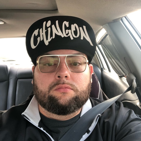 Profile Picture of Cristian Saenz (@tacohslr) on Poshmark