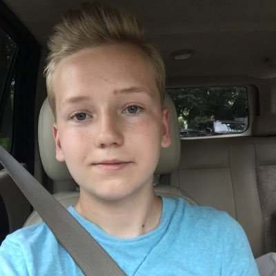 Profile Picture of Brian (@DoxeyBrian) on Twitter