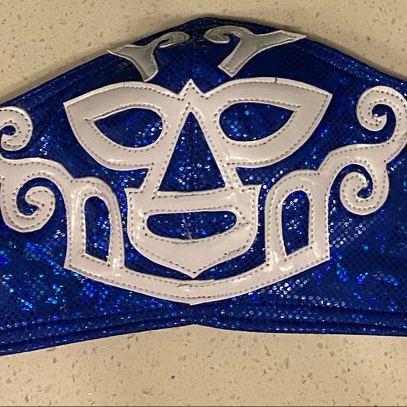 Profile Picture of Octavio Cardenas (@rastavos) on Poshmark