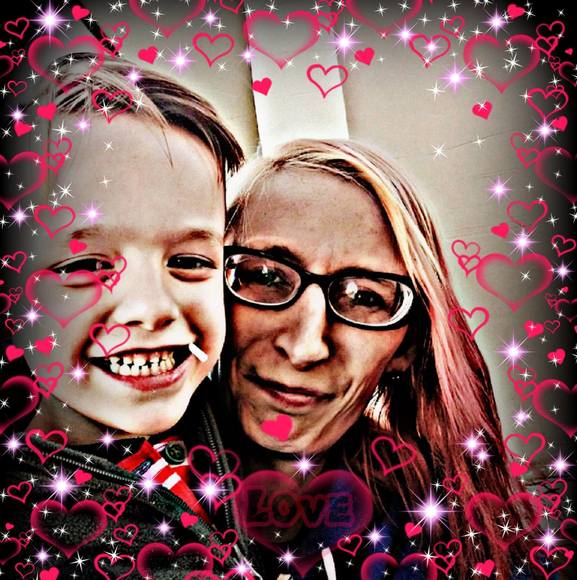 Profile Picture of Pamela Hicks (@prudencelove) on Poshmark