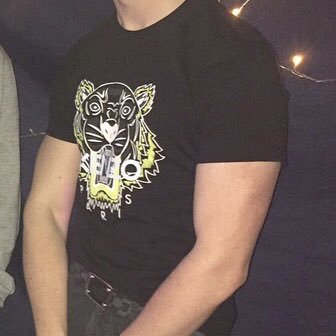 Profile Picture of T (@_TomClifford1) on Twitter
