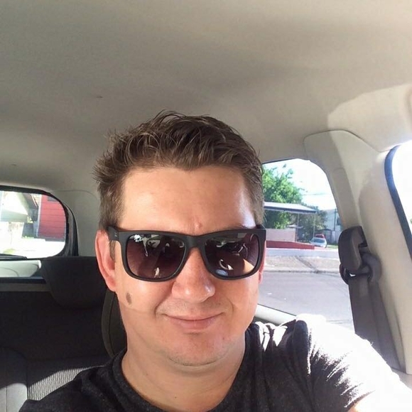 Profile Picture of Mauro r. Topolski (@mauro_topolski) on Poshmark