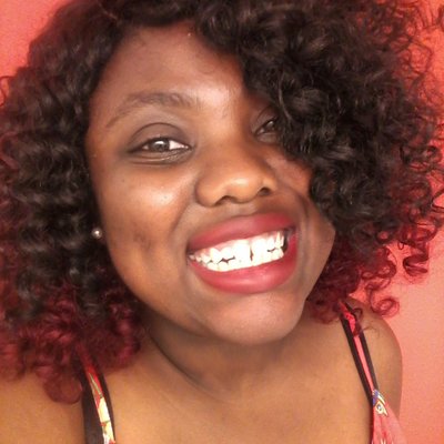 Profile Picture of Cassandra Rose (@heycassrose) on Twitter