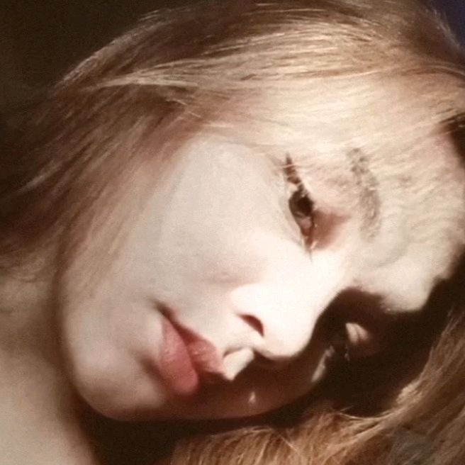 Profile Picture of Eva (@eva_purnama03) on Tiktok