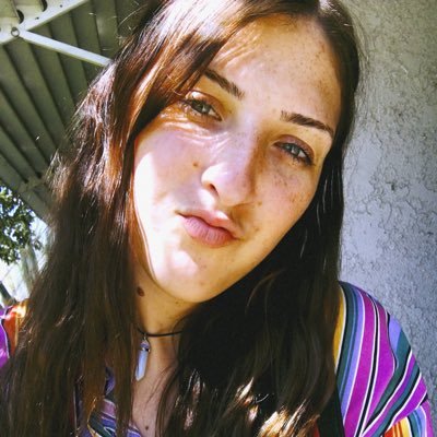 Profile Picture of Gracie  ✨ (@broken__mgc) on Twitter