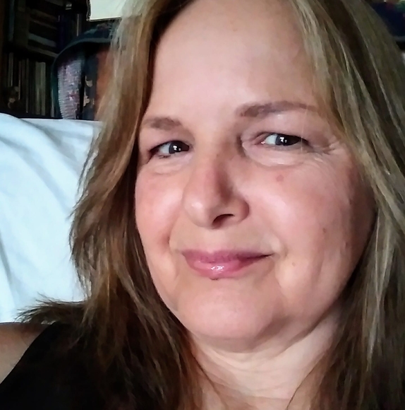 Profile Picture of Nancy Morrissey (@nancy_morrissey) on Poshmark