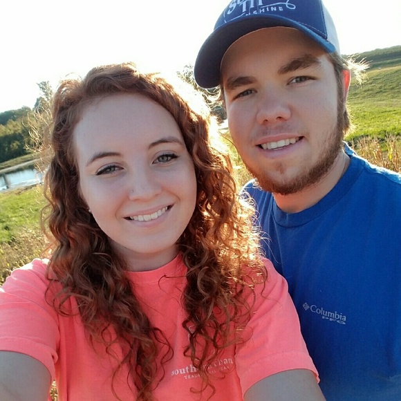 Profile Picture of Danielle Kirby (@dmkirby96) on Poshmark