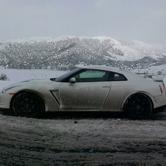 Profile Picture of Peter Berninger (@peterberninger) on Poshmark