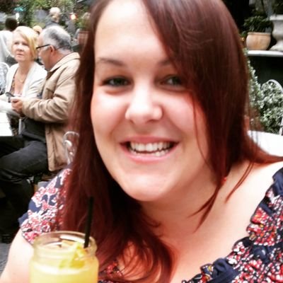 Profile Picture of Fiona Barry (@fionab555) on Twitter