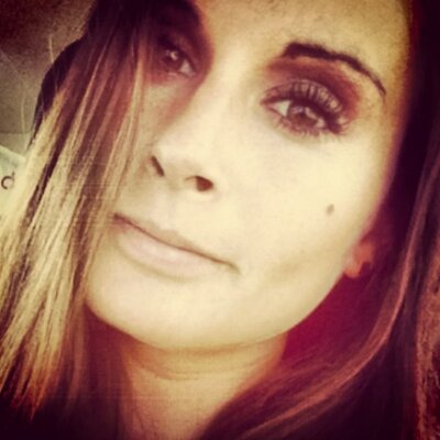 Profile Picture of Ashley Pickering (@ashley_pick) on Twitter
