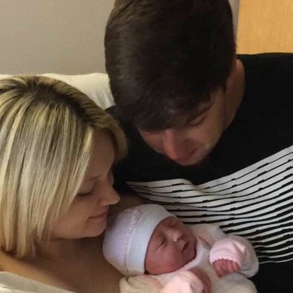 Profile Picture of Chelsie Parks (@chelsieparks) on Poshmark