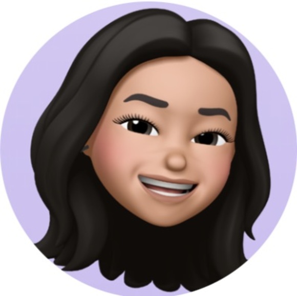 Profile Picture of Juliet Gonzalez (@julietgonzal633) on Poshmark