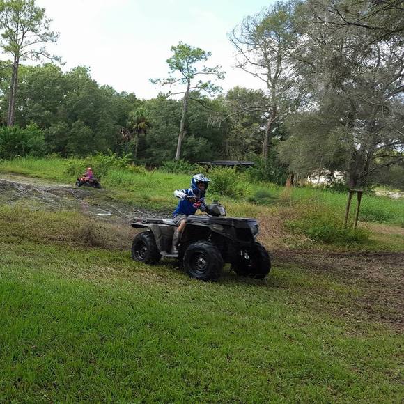 Profile Picture of Bonnie Webb (@bmcwebb) on Poshmark