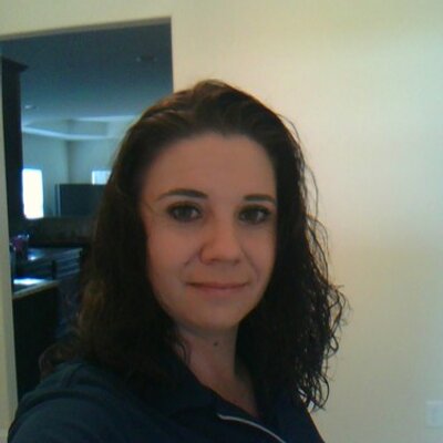 Profile Picture of Stephanie Wirth (@WirthStephanie) on Twitter