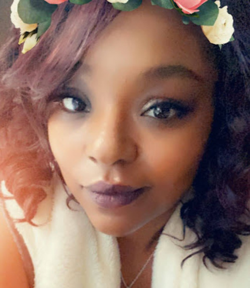 Profile Picture of Laquita Rollings (@laquitarollings) on Poshmark