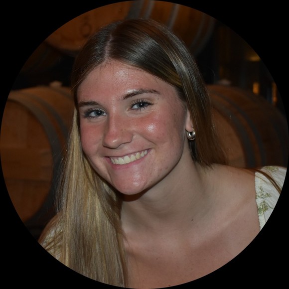 Profile Picture of Hannah Prior (@hmprior5) on Poshmark