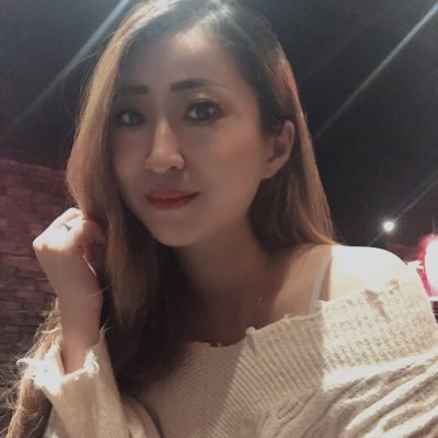 Profile Picture of 潘小蓮 (@LinPanElaine) on Twitter