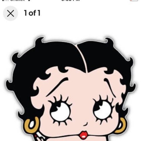 Profile Picture of Eunice Munoz (@eunicemunoz309) on Poshmark