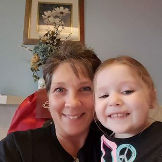 Profile Picture of Autumn Cherry (@Autumn-Cherry) on Facebook