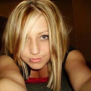 Profile Picture of Jessie Kirk (@xbubblytoesx) on Myspace