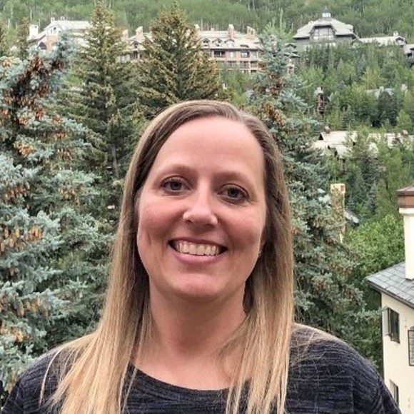 Profile Picture of Angela Conradson waggoner (@angelamariewagg) on Poshmark